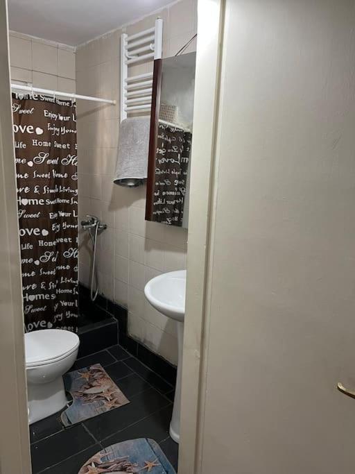 Queen Olgas Street Appartment เทสซาโลนิกิ ภายนอก รูปภาพ