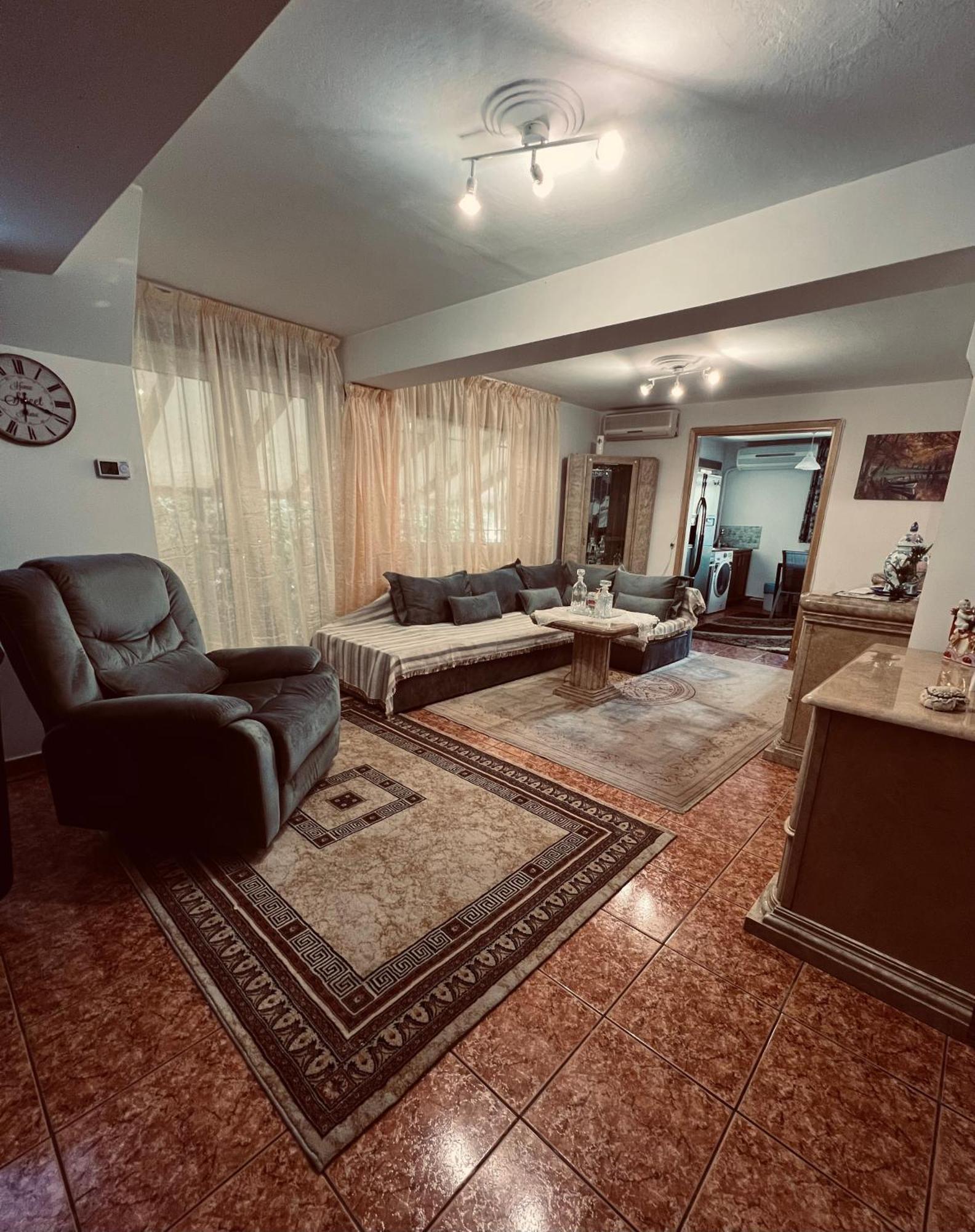 Queen Olgas Street Appartment เทสซาโลนิกิ ภายนอก รูปภาพ